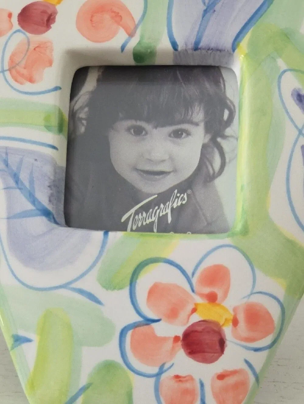 Terragrfics Floral Ceramic Photo Frame In The Shape Of A Vase